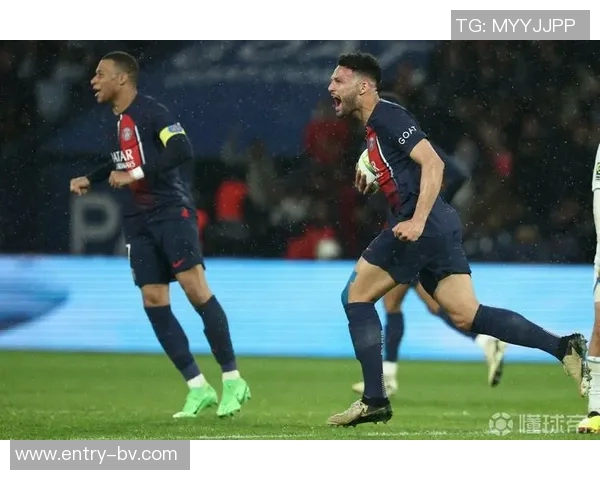 贡萨洛拉莫斯法甲替补出场打进11球追平姆巴佩成巴黎队史最佳替补射手